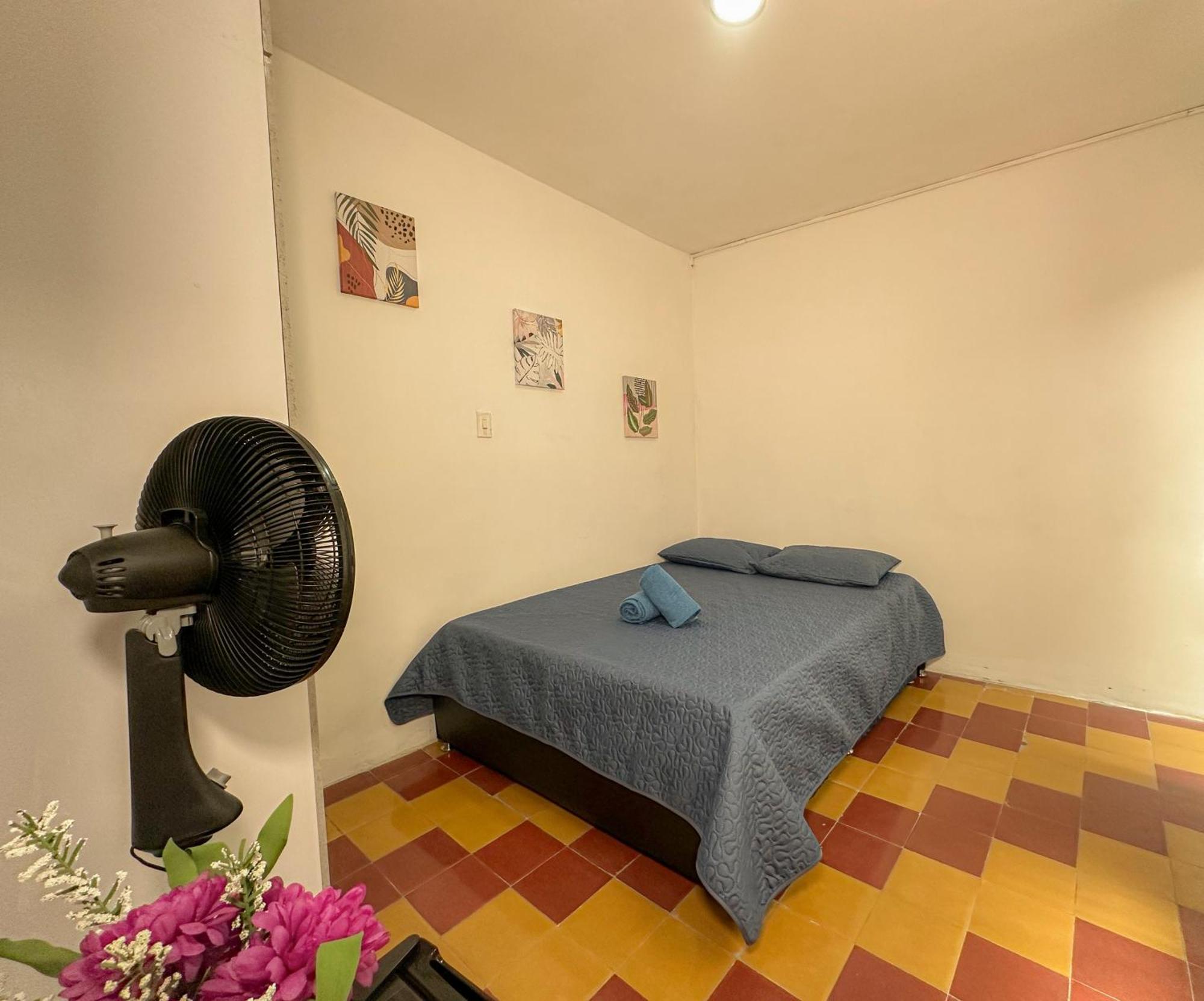 Casa Encanto, Apartamento - Habitaciones, Laureles-America Medellín Eksteriør billede