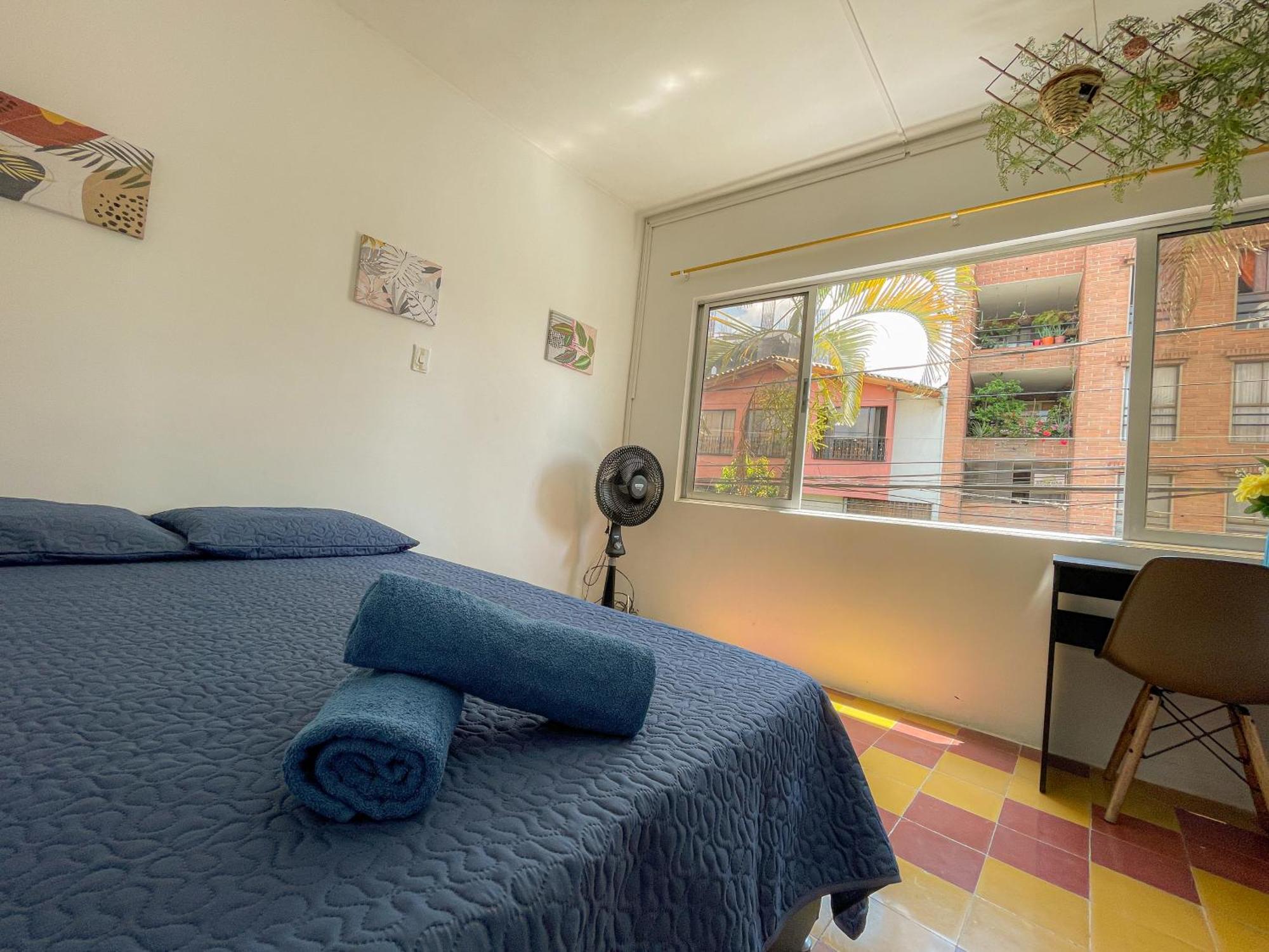 Casa Encanto, Apartamento - Habitaciones, Laureles-America Medellín Eksteriør billede