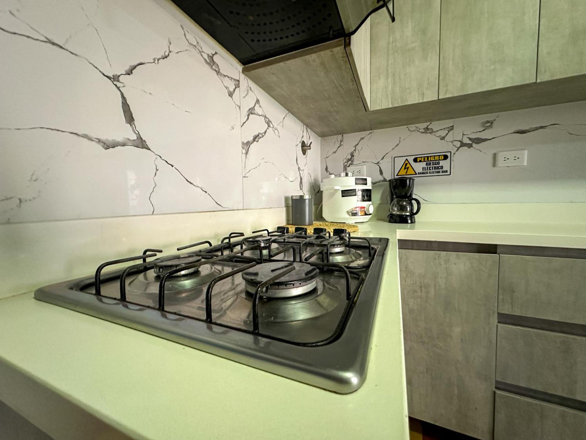 Casa Encanto, Apartamento - Habitaciones, Laureles-America Medellín Eksteriør billede